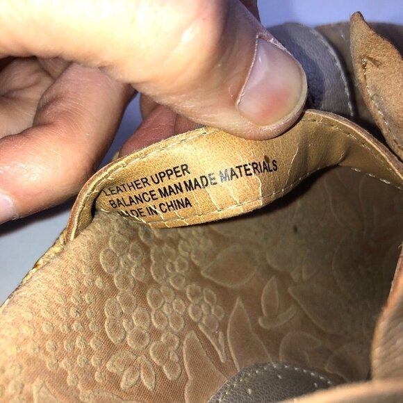 Boc Womens Sz 9 Platinum Leather Flower Espadrille Wedge Heels Open Toe Sandals - Picture 8 of 10